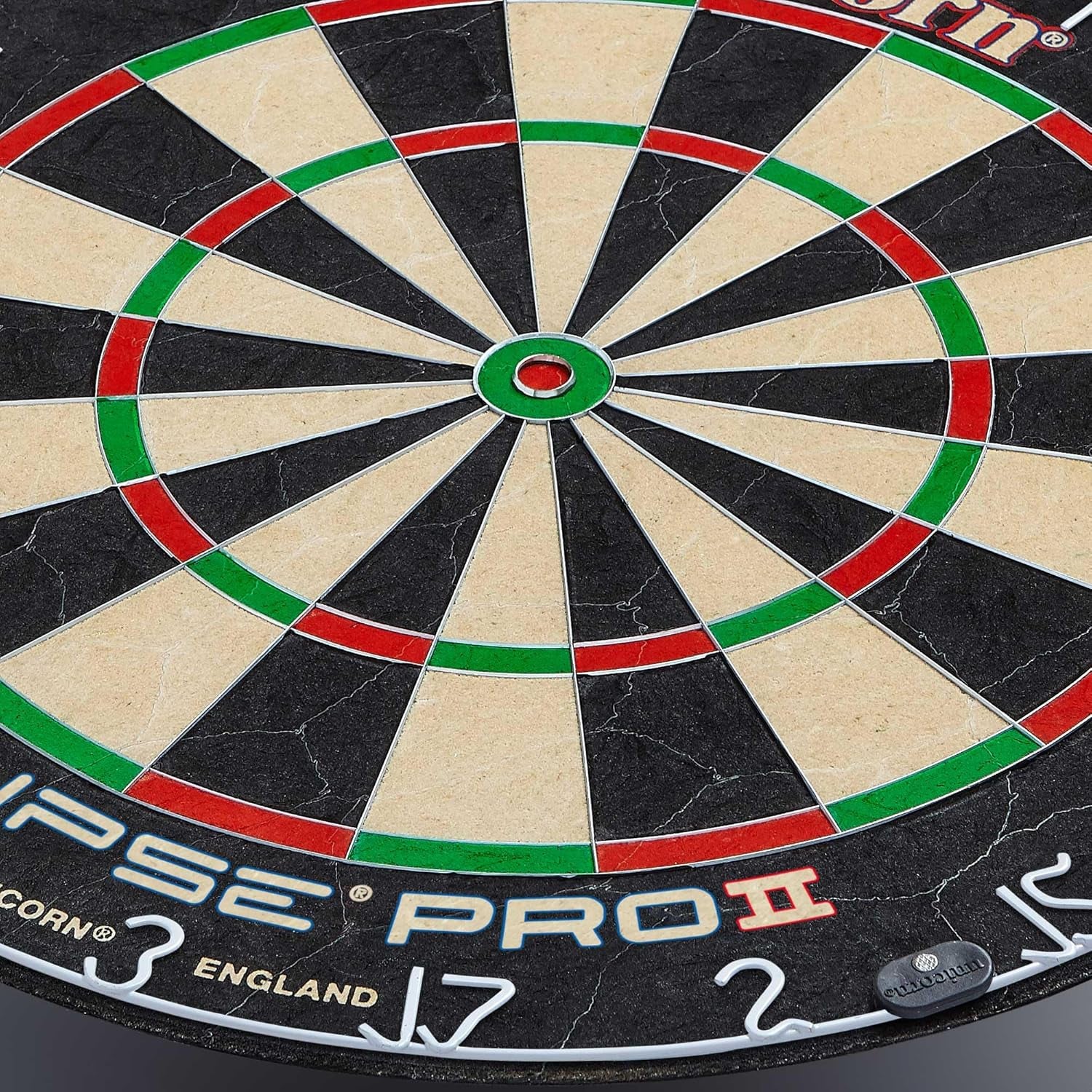 Eclipse Pro Dartscheibe Mit 2 Borsten Und Professionellem Sisal Und High Definition Spider, Professionelle Dartscheibe Für Erwachsene, Ultradünne Draht- Und Klammerfreie Konstruktion